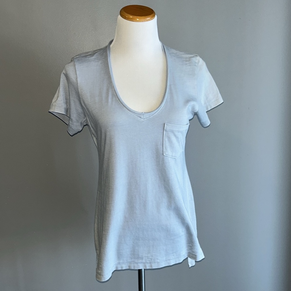 Alternative Apparel M Blue Short V Neck Sleeve Tee EUC
